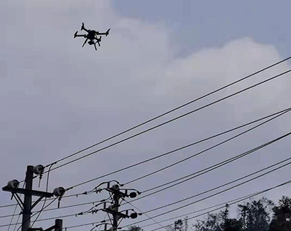 无人机是如何做电力线检查的？
