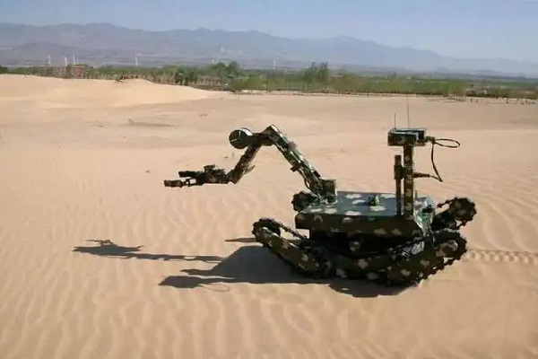 中创鑫和介绍排爆机器人主要类别